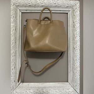 Matt &Nat satchel bag purse. Great for work or weekend! Vegan leather.